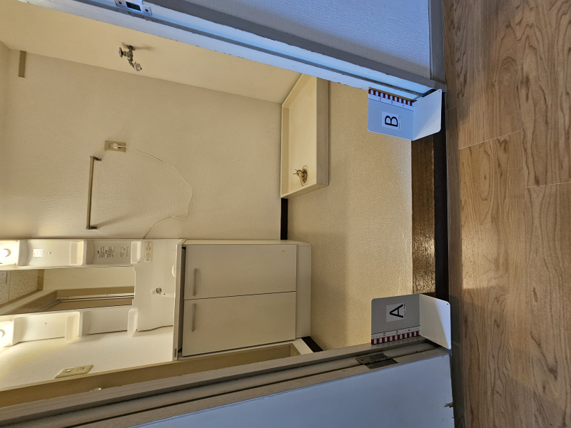  脱衣室　幅78cm　段差6cm 